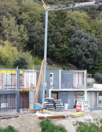 Construction maison blocs coffrants isolants vence
